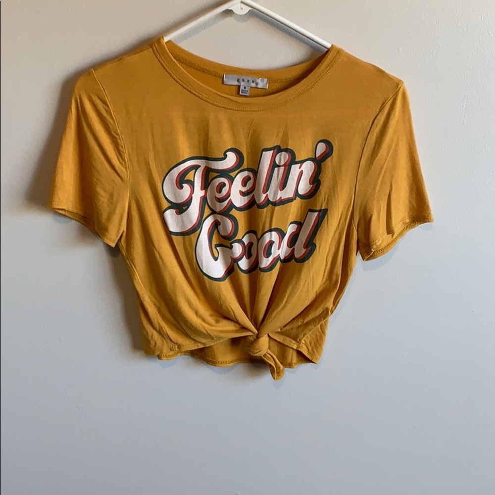 Tie in the front, slightly cropped tee